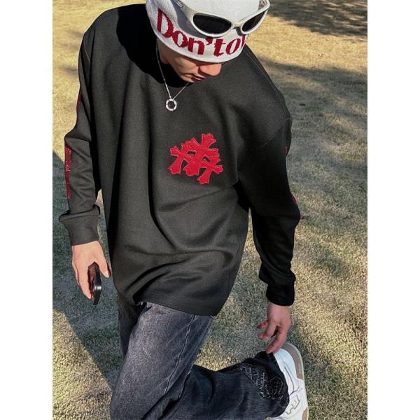 クロムハーツ Chrome Hearts コピー レッドアクセント刺繍 スウェット 重厚感 男性映え