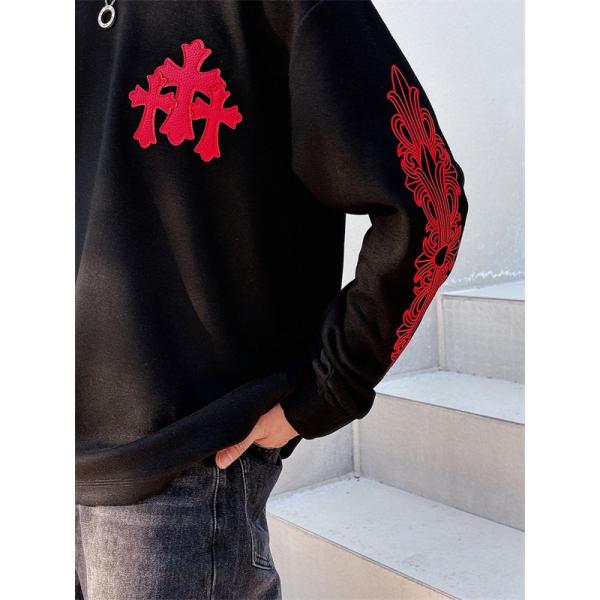 クロムハーツ Chrome Hearts コピー レッドアクセント刺繍 スウェット 重厚感 男性映え