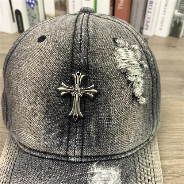 クロムハーツ Chrome Hearts コピー 注目 ダメージ加工 クロスモチーフ キャップ