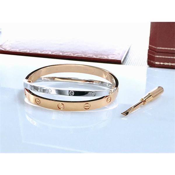 存在感 スクリューモチーフ 立体 モダン ブレスレット Cartier カルティエ コピー