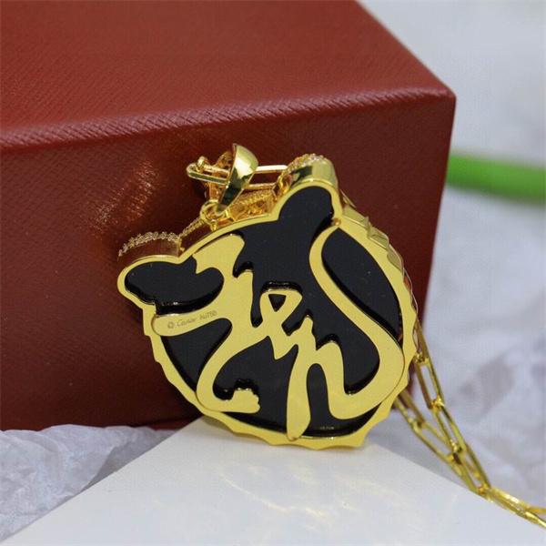 Cartier カルティエ コピー 数量限定 精巧カットデザイン 存在感際立つ ネックレス