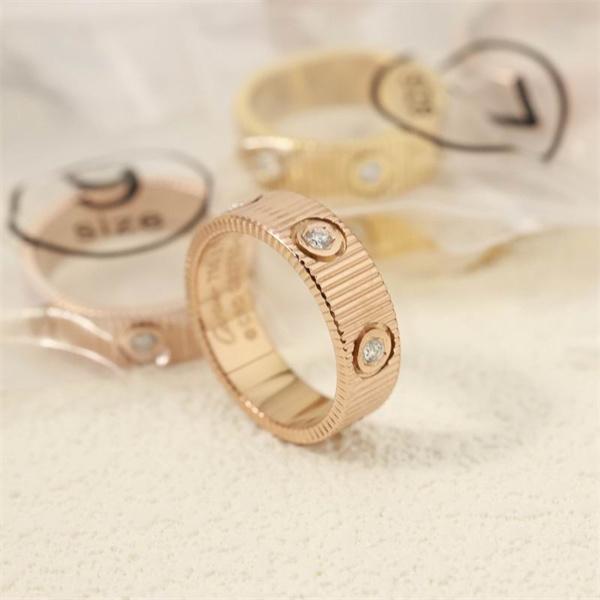 存在感抜群 Cartier カルティエ コピー リブテクスチャー リング 高級 2026新作