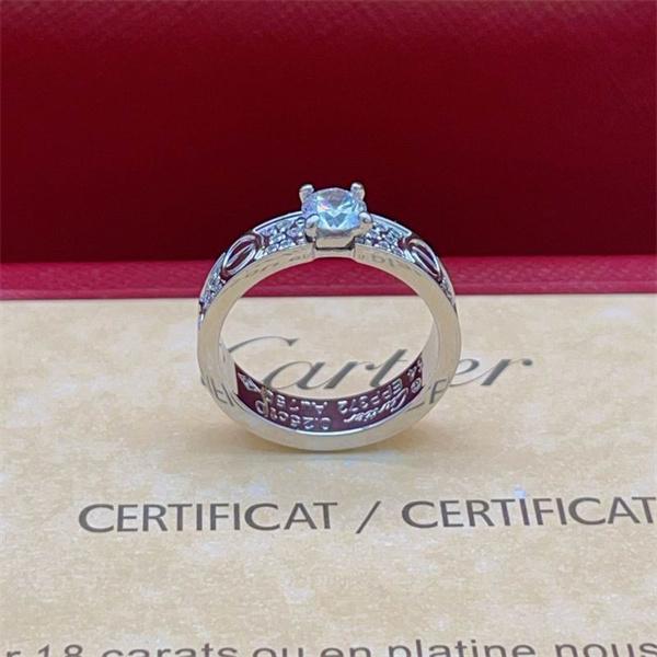 Cartier カルティエ コピー 華奢輝き センターストーン ビスモチーフ リング 上品