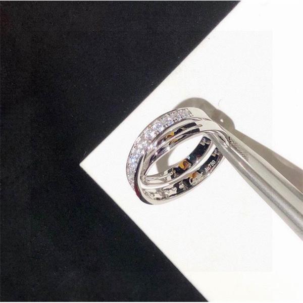 Cartier カルティエ コピー ラグジュアリー グ レイヤード リング 高級 モード系