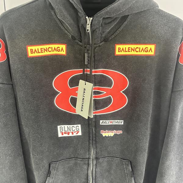 スタイリッシュ☆バレンシアガジップアップコピーBALENCIAGA SPONSOR LOGOS LARGE ZIP-UP HOODIE IN BLACK FADED
