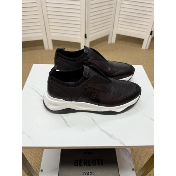 話題注目 ブラック スニーカー 洗練 大人向け Berluti ベルルッティ スーパーコピー