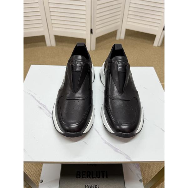 話題注目 ブラック スニーカー 洗練 大人向け Berluti ベルルッティ スーパーコピー