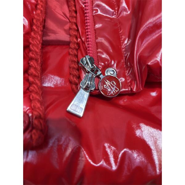 MONCLER モンクレール コピー 期間限定 ショート丈 ダウンコート 2026新作コーデ