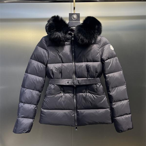 新作注目 ファー付き ダウンジャケット 女性的 上品 MONCLER モンクレール コピー