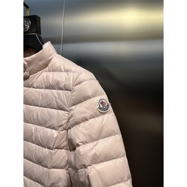 MONCLER モンクレール コピー 新着登場 ライトダウンジャケット 温か素材 防寒