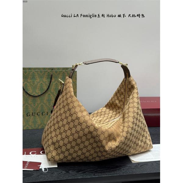 GUCCI LaFamigliaシリーズHobo グッチショルダーバッグコピー2026激安トレンド