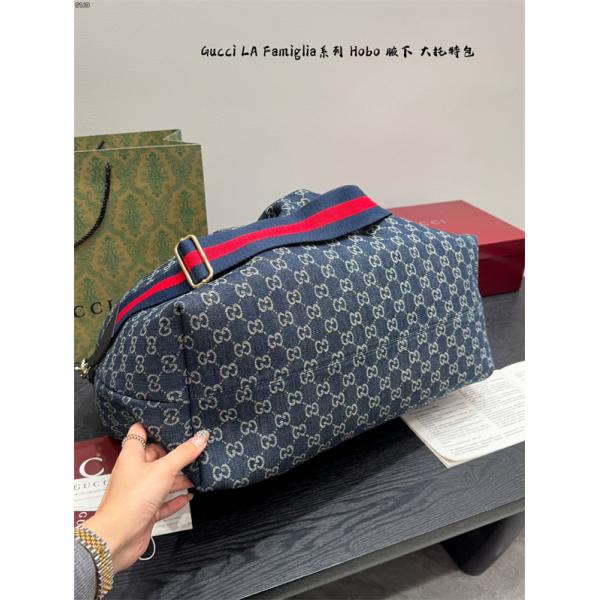 大容量★★GUCCI LaFamigliaシリーズHobo 男女兼用上品グッチショルダーバッグコピー