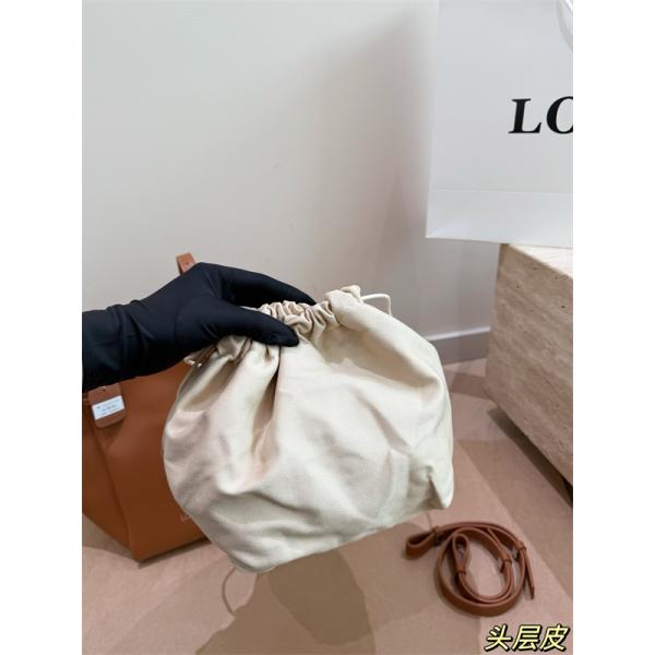 LOEWE  Hammock Flip☆ロエベショルダーバッグコピー2026トレンド最新大容量箱付き