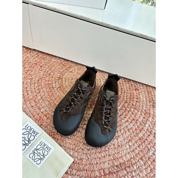 LOEWE  2026トレンド最新☆ロエベスニーカーコピーレディースファッション大人気履き心地