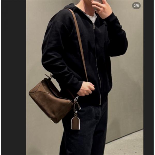 ロエベショルダーバッグコピーLOEWE  puzzle amazona flamenco ☆ユニセックス使い勝手