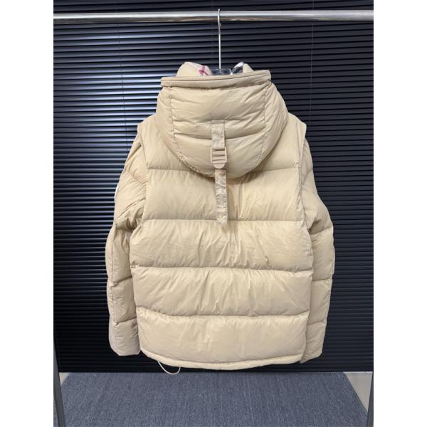 BURBERRY バーバリー コピー 入手困難 2026新作必須 ダウンジャケット 保温性