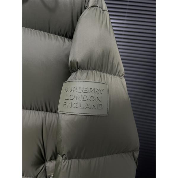 トレンド最前線 2026新作対応 ダウンコート 防風 BURBERRY バーバリー コピー