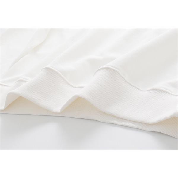 話題集中 2026新作対応 ロゴ スウェット 存在感 LOUIS VUITTON ルイヴィトン コピー