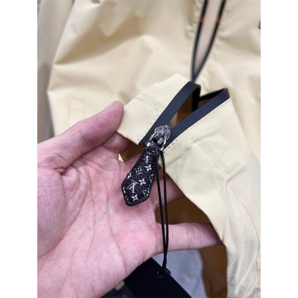 LOUIS VUITTON ルイヴィトン コピー 新作 フーデッドジャケット 上品配色 大人向け