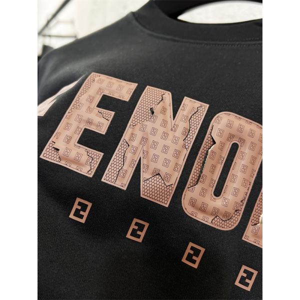 ロゴプリント FENDI フェンディ コピー トレーナー ゆったり 定番 2026新作