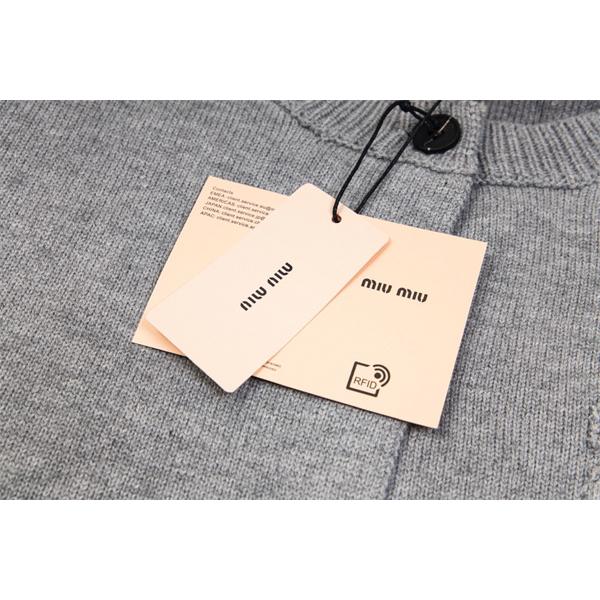 プレミアム MIUMIU ミュウミュウ コピー カーディガン シンプル 着回し 定番