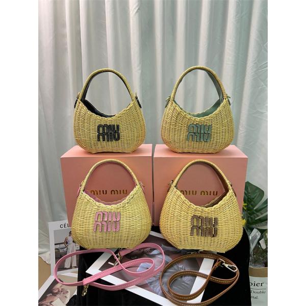 ジップアップ フードパーカー 裏起毛 ストリート FENDI フェンディ コピー