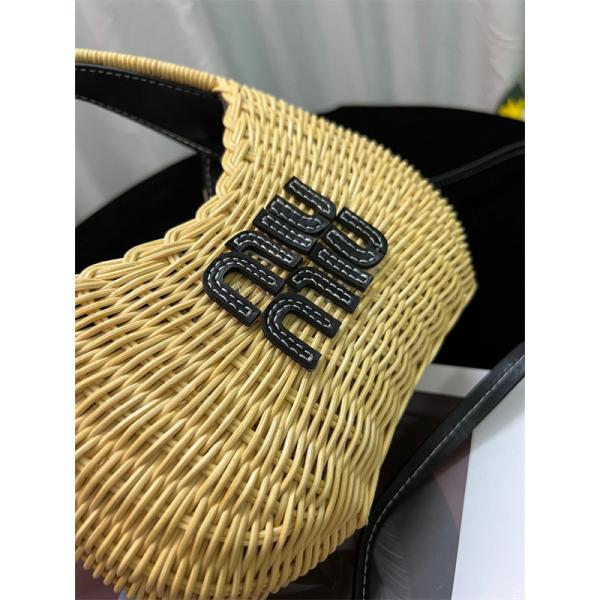 ジップアップ フードパーカー 裏起毛 ストリート FENDI フェンディ コピー