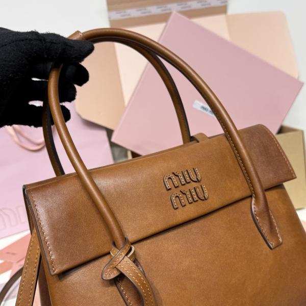 5BA302 MiMisolitaire❤ミュウミュウハンドバッグスーパーコピー MiuMiu新作人気大容量