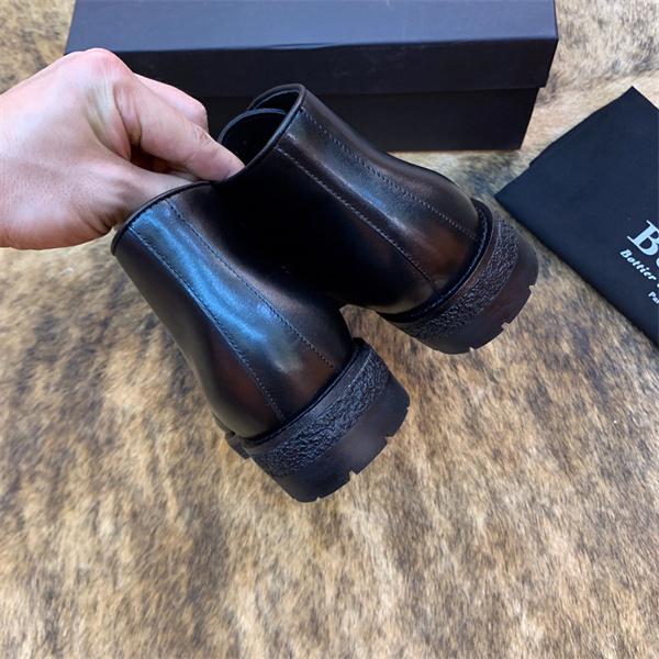 大人カジュアル 起毛素材 軽量  2026新作 ブーツ Berluti ベルルッティ コピー