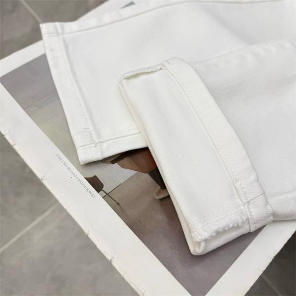 LOUIS VUITTON ルイヴィトン コピー 新作登場 上質素材 クリーン ストレート デニム