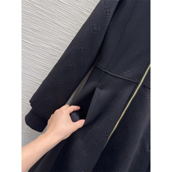 LOUIS VUITTON ルイヴィトン コピー 視線集中 フーデッド 2026新作コーデ ロングアウター