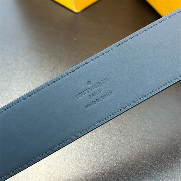 ルイヴィトン激安メンズブラックモノグラムベルト新版LVバックル洗練シンプル高級感