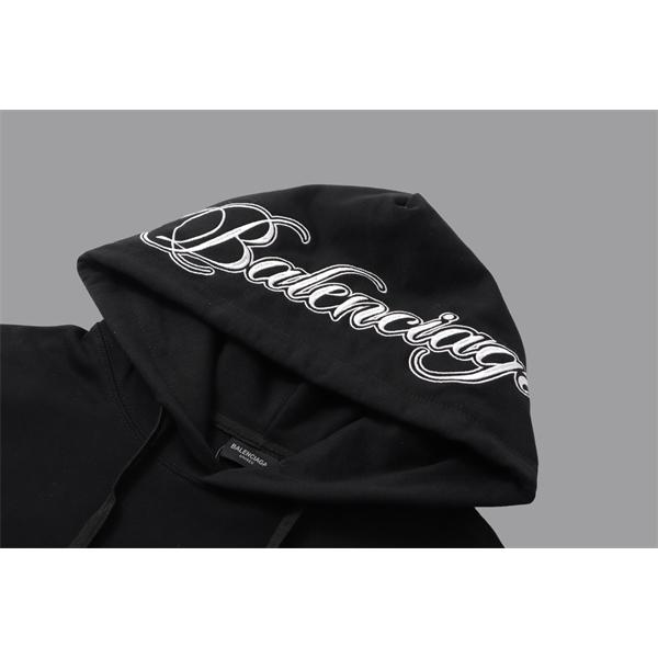 話題沸騰 2026新作 肌触り良好 ゆったり BALENCIAGA バレンシアガ コピー パーカー
