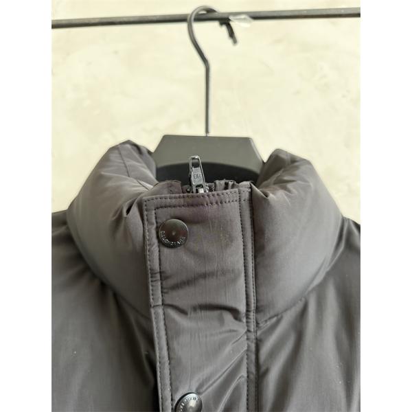 BALENCIAGA バレンシアガ コピー 注目度抜群 インパクト系 2026新作 ダウンジャケット