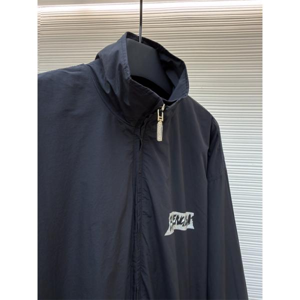 話題集中 ミニマル映え BALENCIAGA バレンシアガ コピー 2026新作 軽量 ジャケット