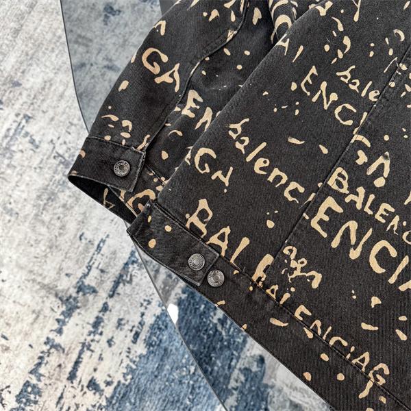 BALENCIAGA バレンシアガ コピー インパクト 2026新作 高完成度 モード感 ジャケット