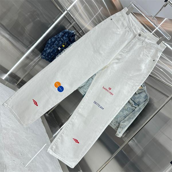 BALENCIAGA バレンシアガ コピー 2026新作 高完成度 入手困難 ストリート デニムパンツ