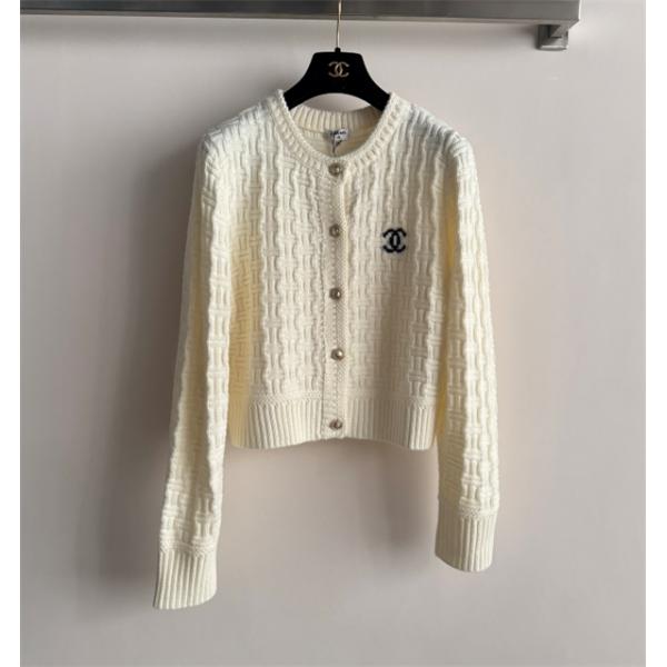 2026トレンド新品♥シャネルカーディガンコピーCHANEL 春夏流行りお洒落コーディネート