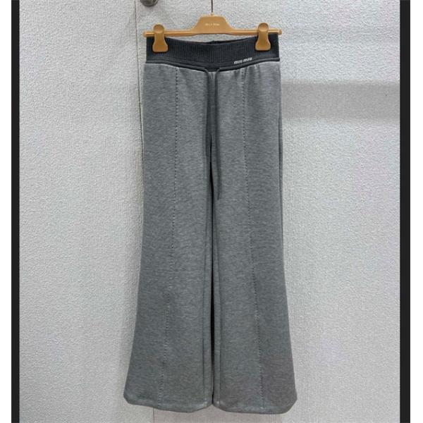 使い勝手2026人気☆MIUMIUスウェットパンツスーパーコピーお洒落快適ミュウミュウ通販