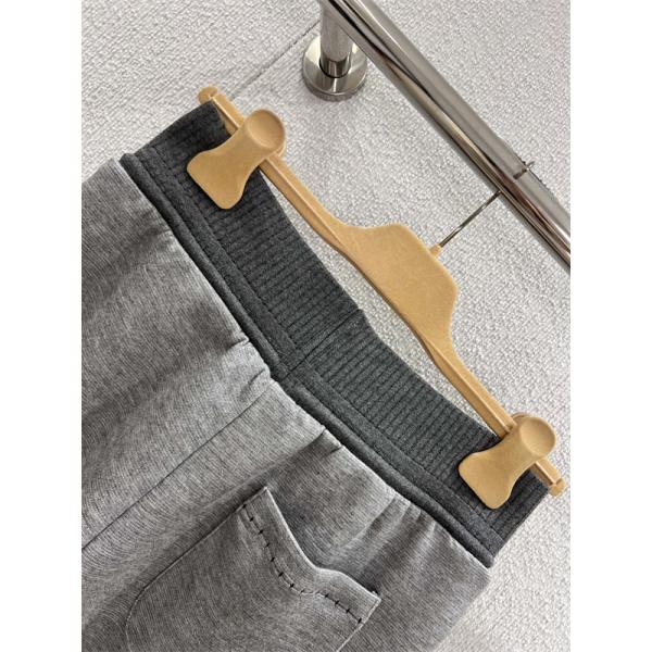 使い勝手2026人気☆MIUMIUスウェットパンツスーパーコピーお洒落快適ミュウミュウ通販