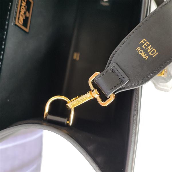 話題沸騰 2026新作 高級感 クラシック トートバッグ FENDI フェンディ コピー