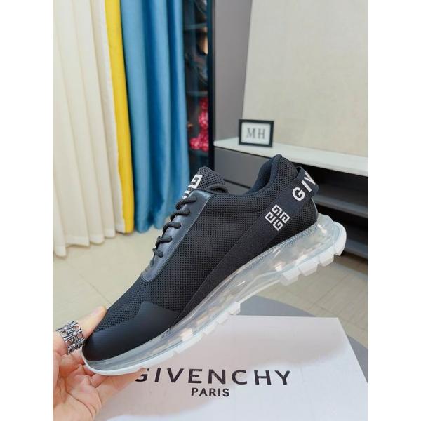 人気☆GIVENCHYジバンシー スニーカーコピー歩きやすいメンズファッションシューズ2026年春夏新作