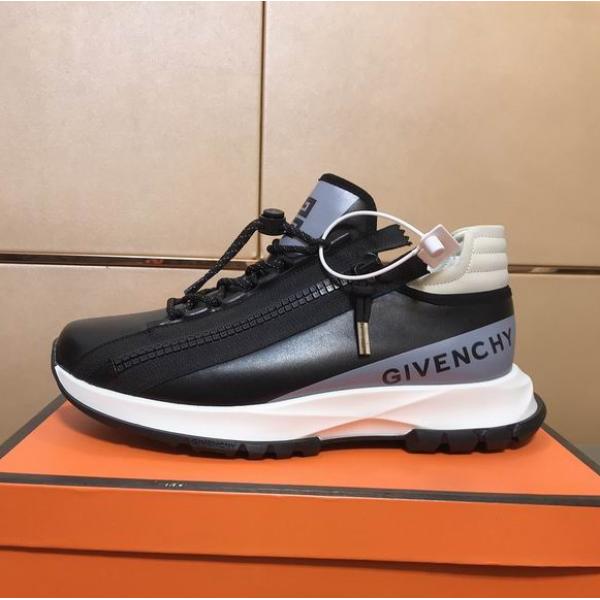 2026人気モデル☆GIVENCHY スニーカーコピージバンシー☆機能性の高い厚底クッション性が抜群