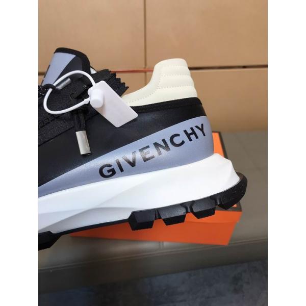 2026人気モデル☆GIVENCHY スニーカーコピージバンシー☆機能性の高い厚底クッション性が抜群