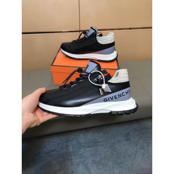 2026人気モデル☆GIVENCHY スニーカーコピージバンシー☆機能性の高い厚底クッション性が抜群