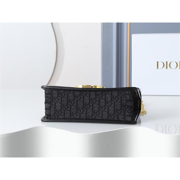  DIOR ディオール コピー 売れ筋 定番 2026新作 上質素材 エレガント バッグ