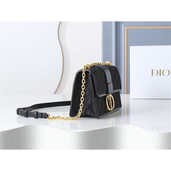  DIOR ディオール コピー 売れ筋 定番 2026新作 上質素材 エレガント バッグ