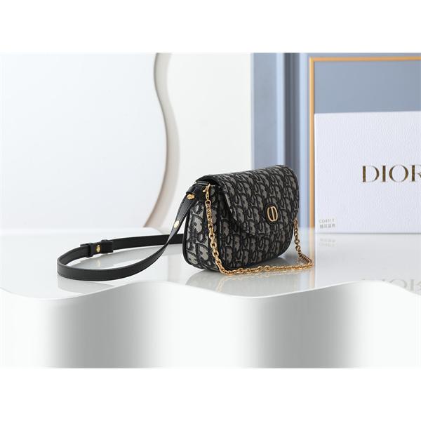 視線集中 アイコン映え 2026新作 DIOR ディオール コピー ショルダーバッグ