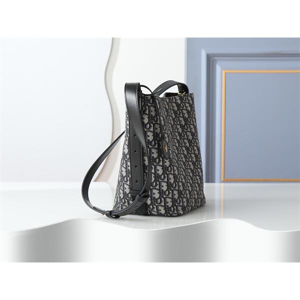 DIOR ディオール コピー 話題必至 上質素材 クラシック バケット バッグ