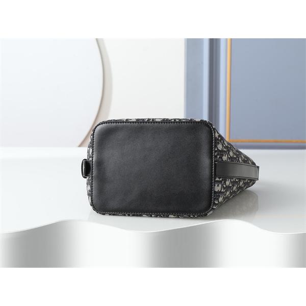 DIOR ディオール コピー 話題必至 上質素材 クラシック バケット バッグ